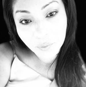 Meet your Posher, Stella